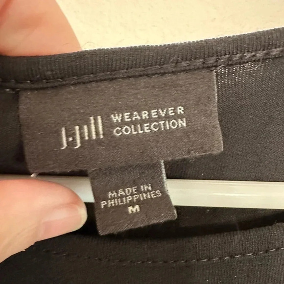 I. Jill Wearever collection 3/4 sleeve black top. Size medium. - Picture 3 of 4